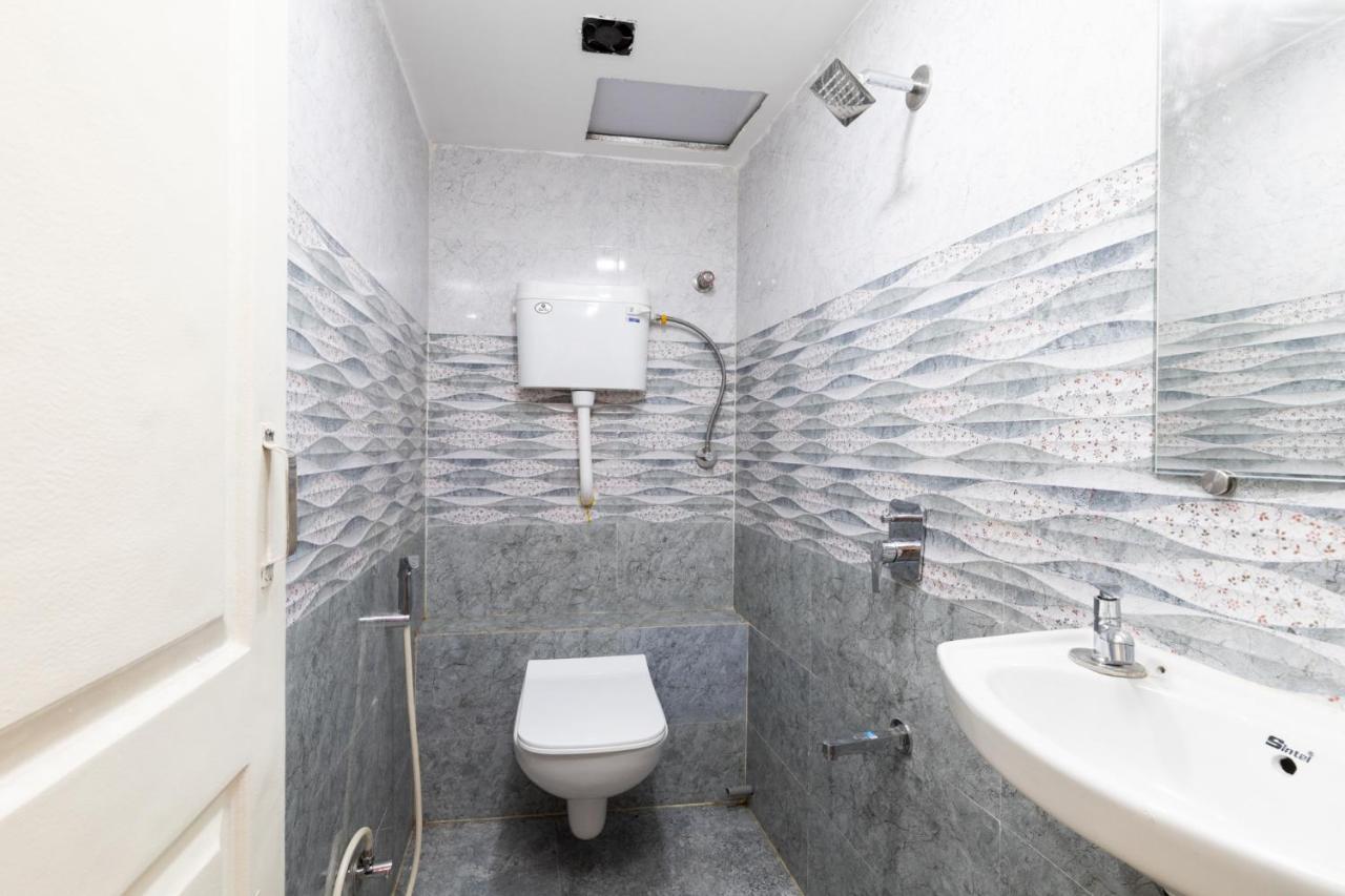 Hotel Shera Residency ムンバイ エクステリア 写真
