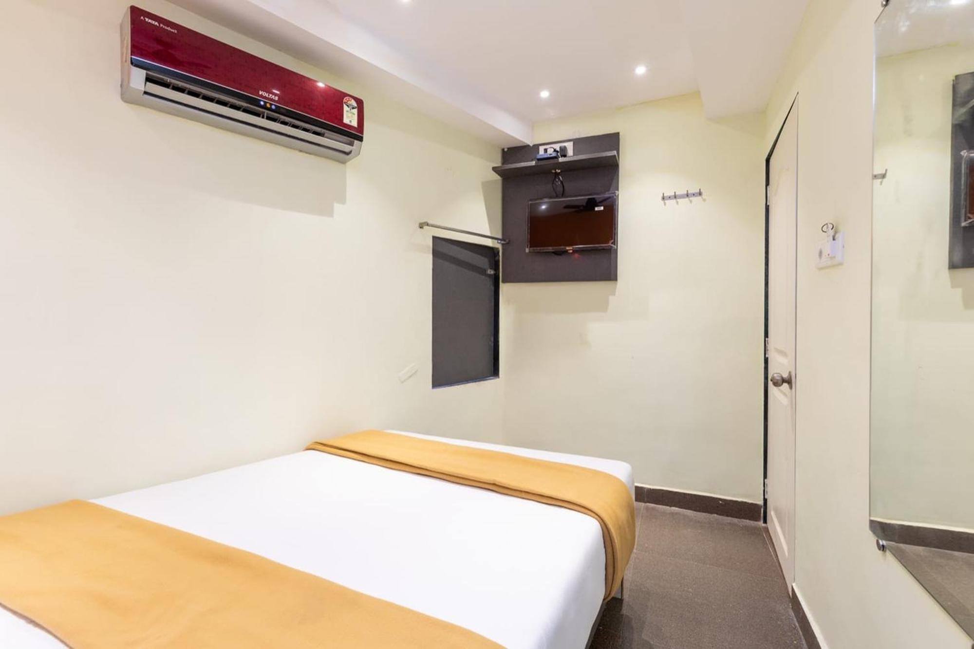 Hotel Shera Residency ムンバイ エクステリア 写真
